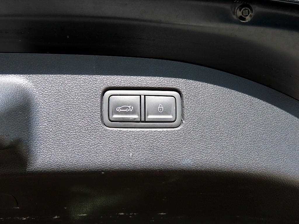 제네시스 G70 더 뉴 G70 슈팅브레이크 가솔린 2.0T 2WD 프리미엄 이미지 17