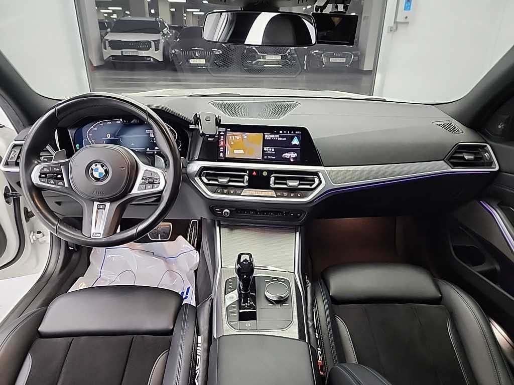 BMW 3시리즈 3시리즈 (G20) 320d M 스포츠 이미지 7