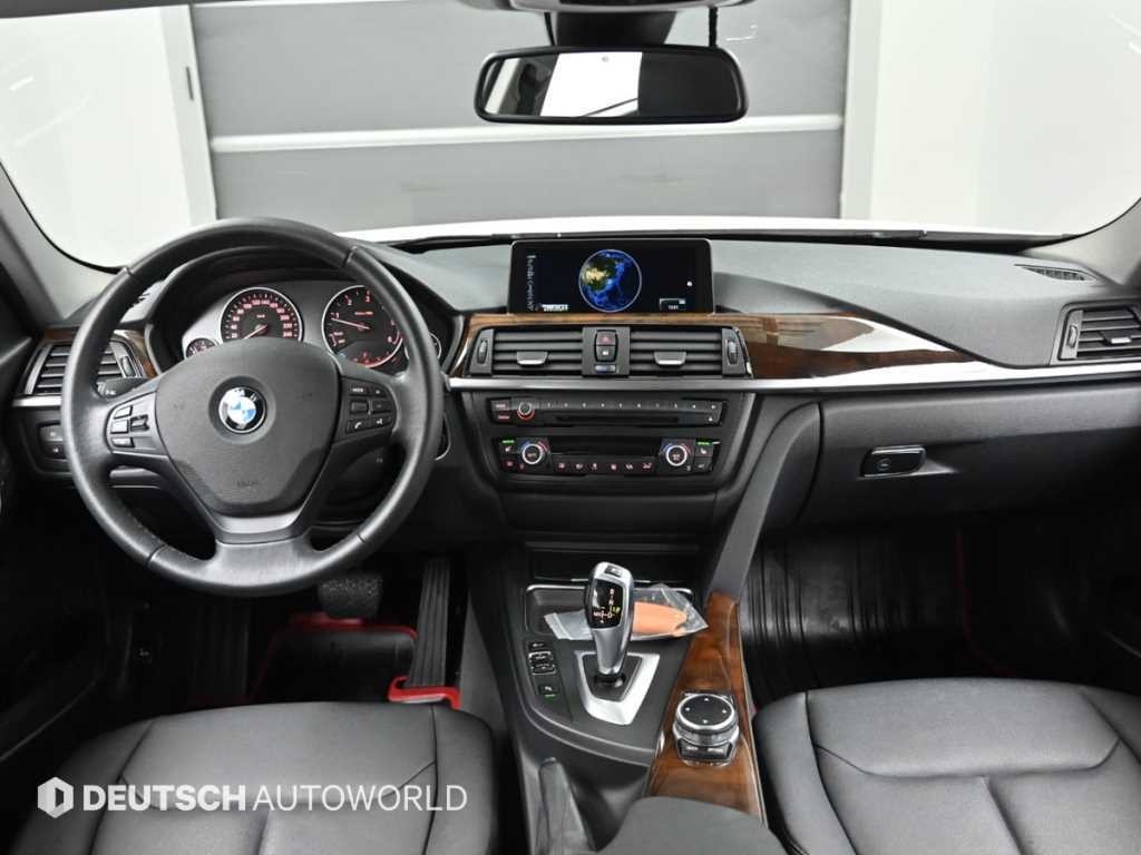 BMW 3시리즈 3시리즈 (F30) 320d 이미지 7