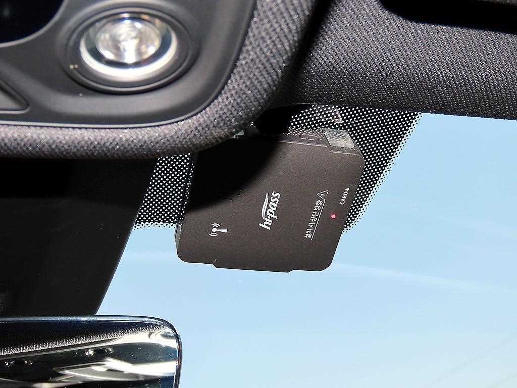 아우디 Q8 55 TFSI 콰트로 프리미엄 이미지 14