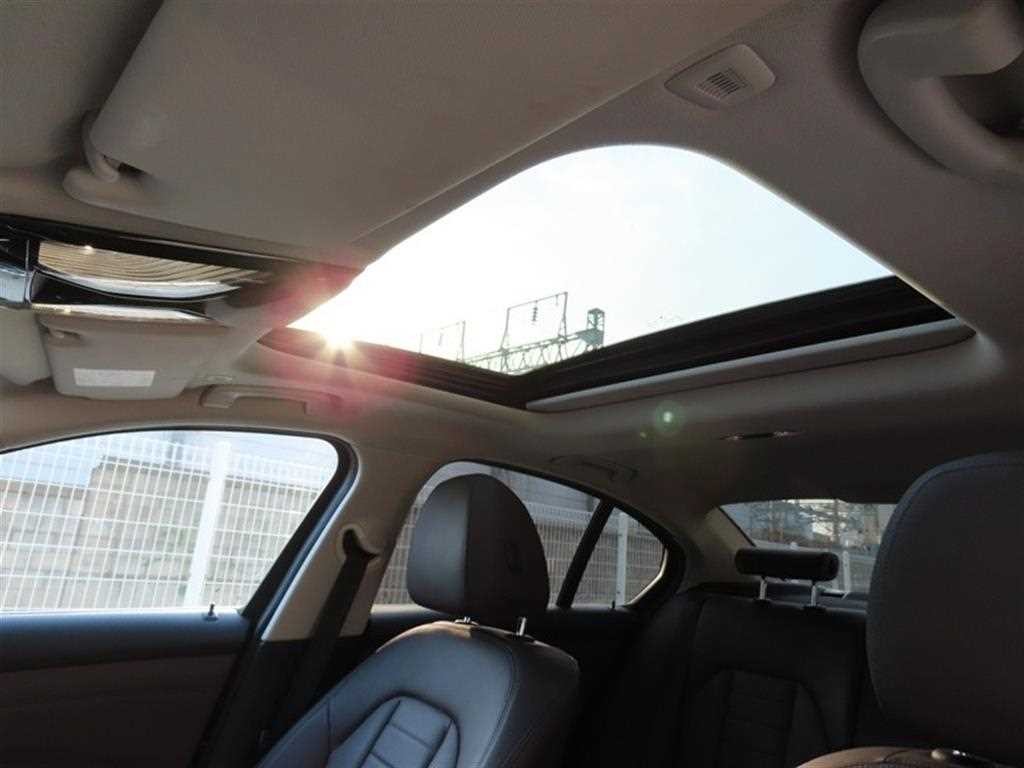 BMW 3시리즈 3시리즈 (G20) 320i 럭셔리 이미지 17