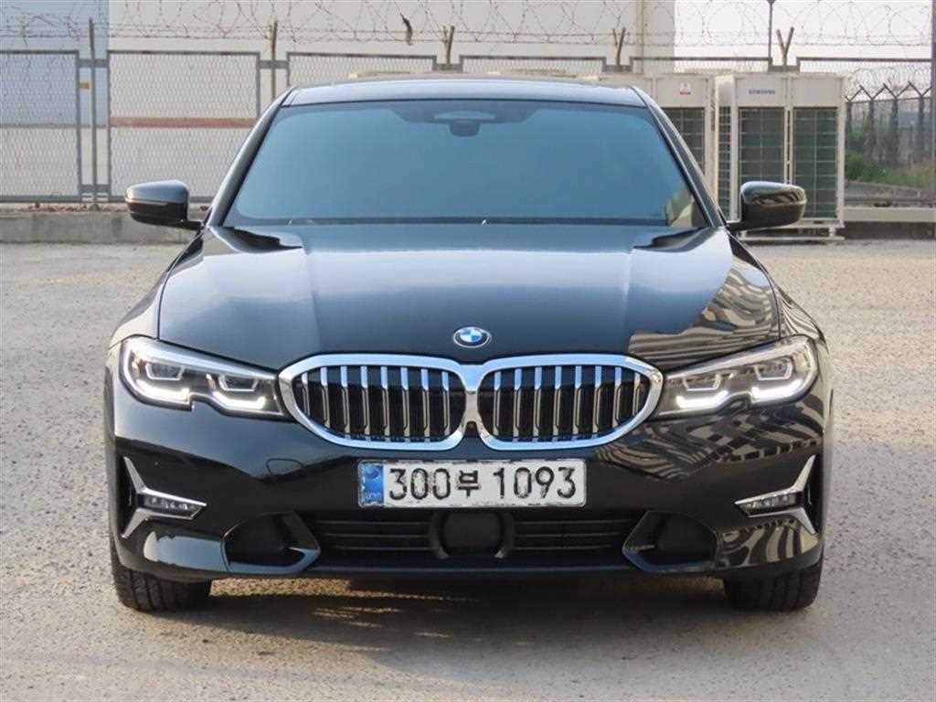 BMW 3시리즈 3시리즈 (G20) 320i 럭셔리 이미지 2
