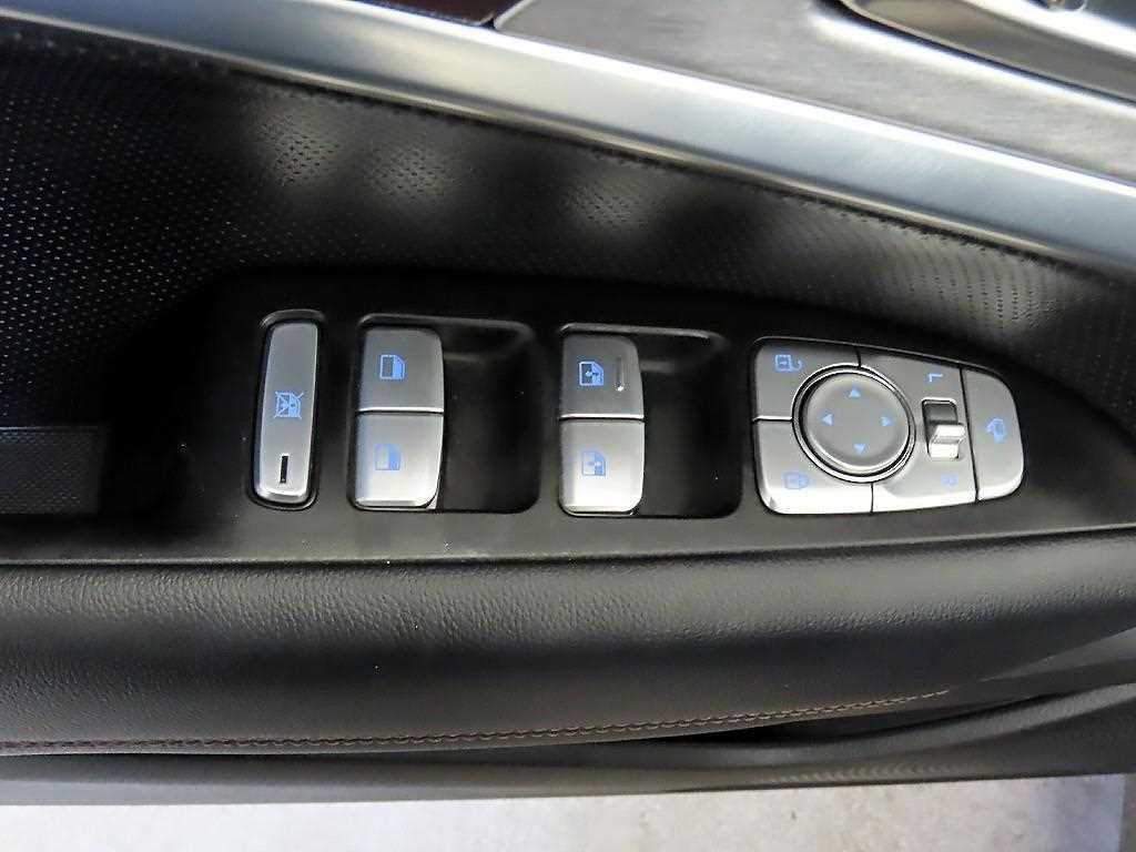 제네시스 G70 2.0T 슈프림 이미지 18