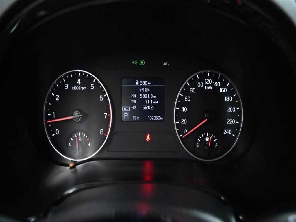 기아 셀토스 가솔린 1.6 터보 2WD 시그니처 이미지 8
