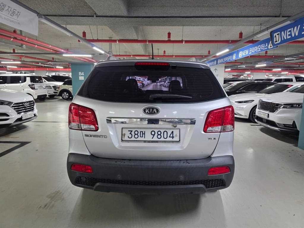 기아 쏘렌토 쏘렌토 R 디젤 4WD 2.2 TLX 최고급형 이미지 4