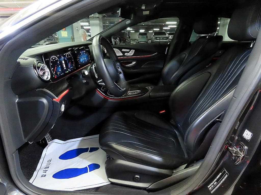 벤츠 CLS 클래스 CLS클래스 C257 CLS 300d 4MATIC 이미지 6