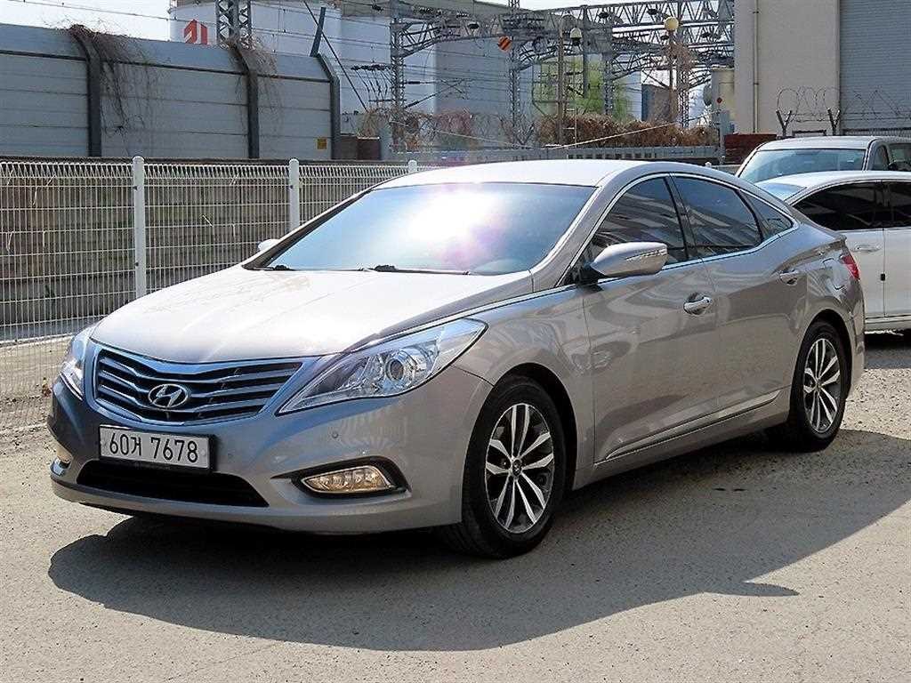 현대 그랜저 그랜저 HG HG300 PRIME 이미지 2