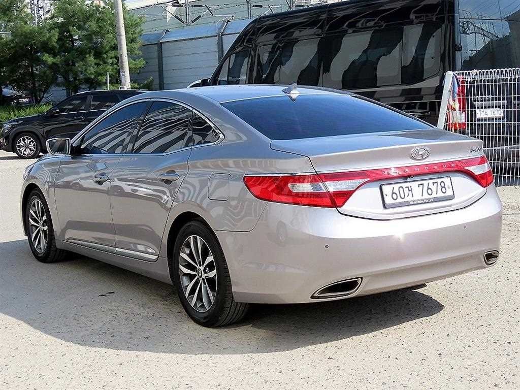 현대 그랜저 그랜저 HG HG300 PRIME 이미지 3