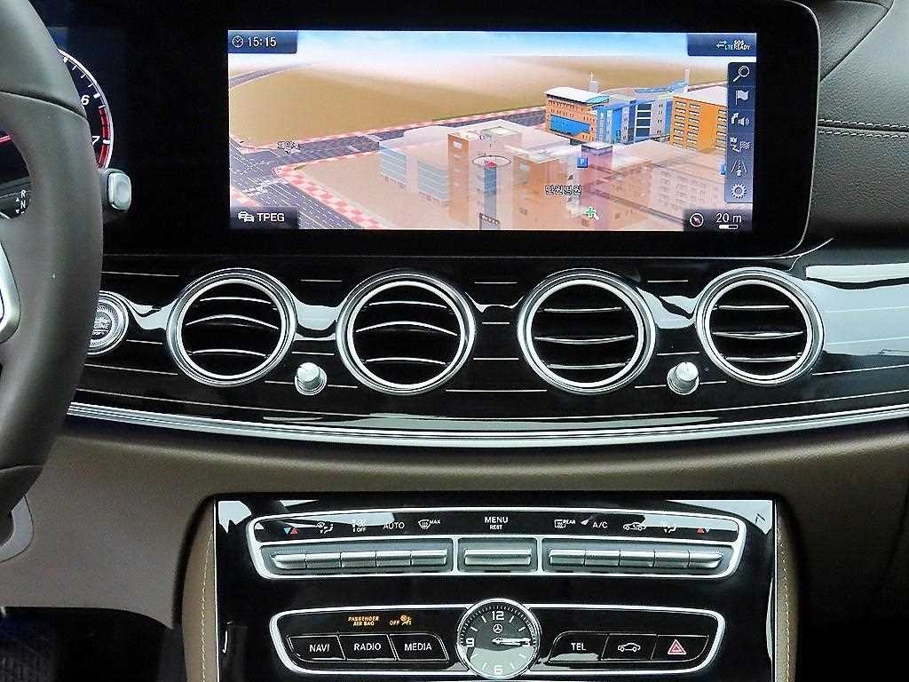 벤츠 E 클래스 E-클래스 W213 E450 4MATIC 익스클루시브 이미지 13