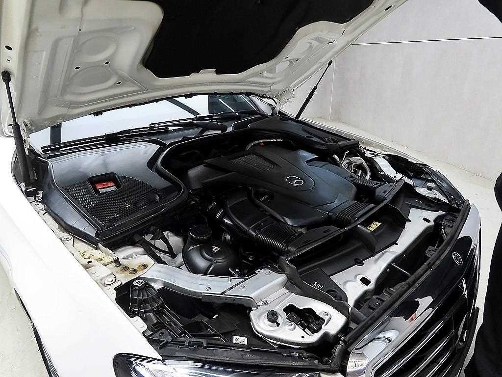 벤츠 E 클래스 E-클래스 W213 E450 4MATIC 익스클루시브 이미지 18