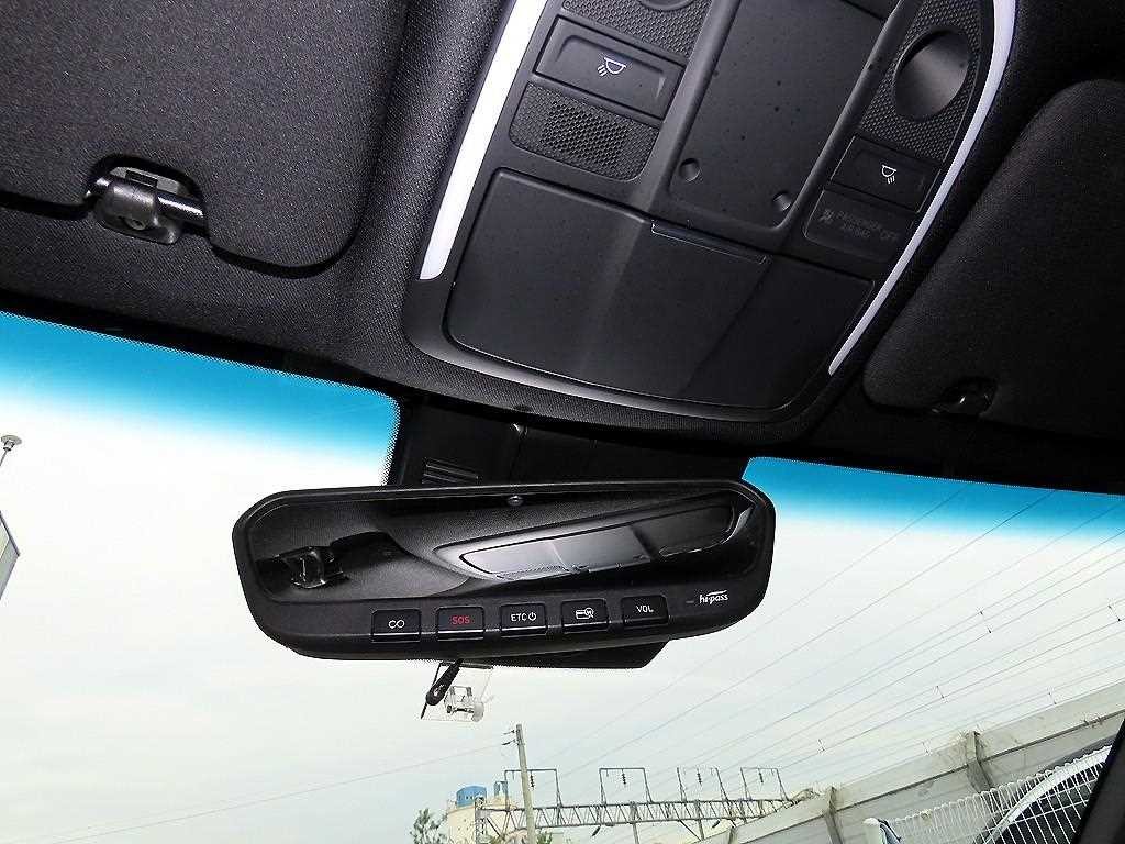 제네시스 G70 2.0T AWD 스포츠 패키지 이미지 15