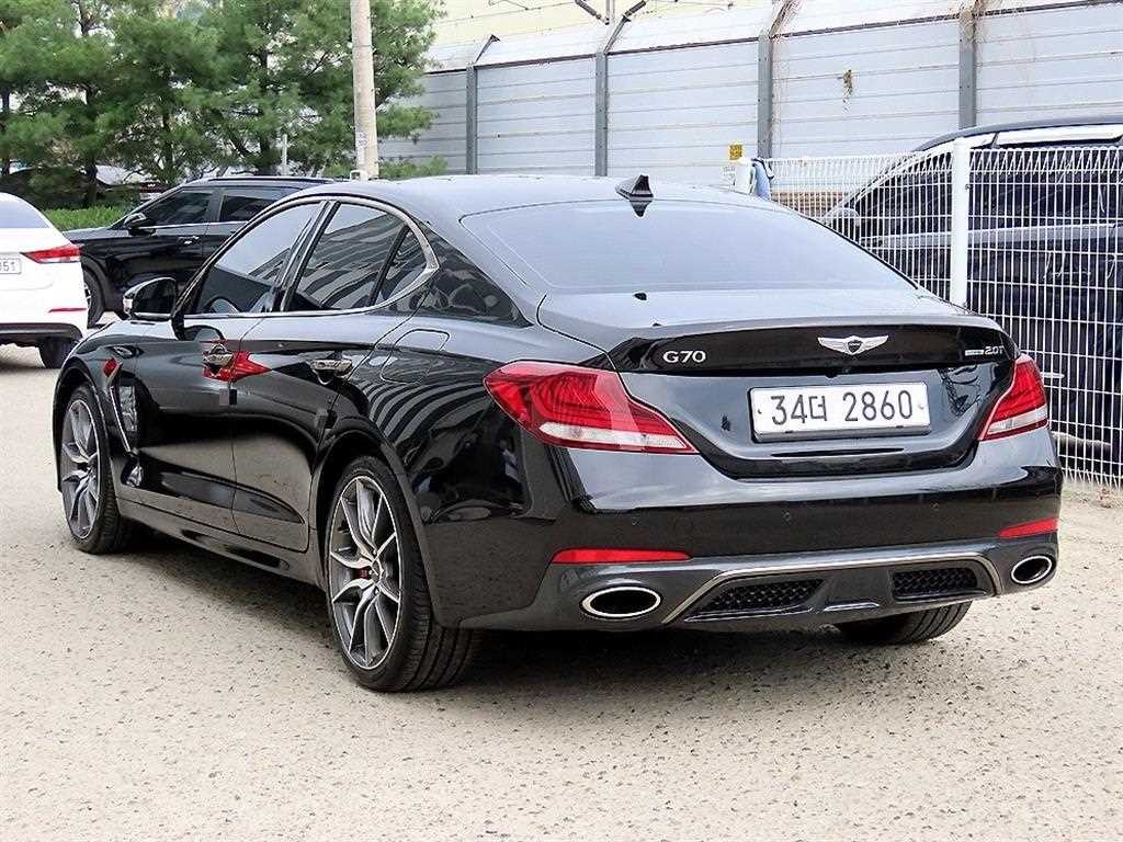 제네시스 G70 2.0T AWD 스포츠 패키지 이미지 3