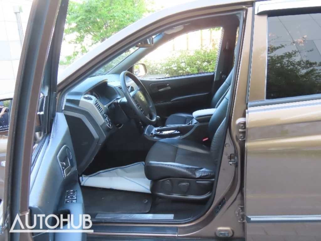 KG모빌리티(쌍용) 코란도 코란도스포츠 디젤 4WD CX7 패션 이미지 14