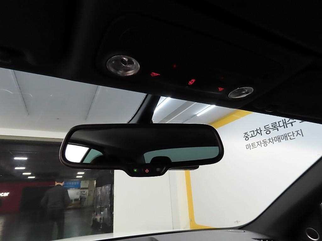 아우디 A5 40 TFSI 콰트로 카브리올레 이미지 16