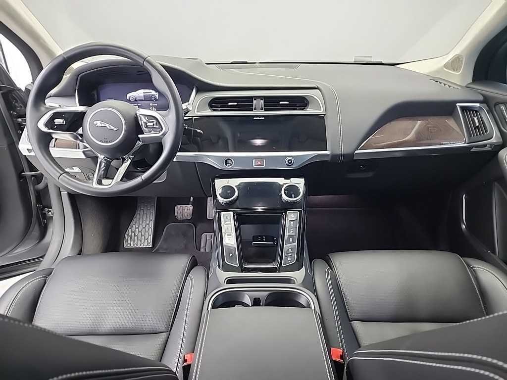 재규어 I-PACE EV400 퍼스트 에디션 이미지 7