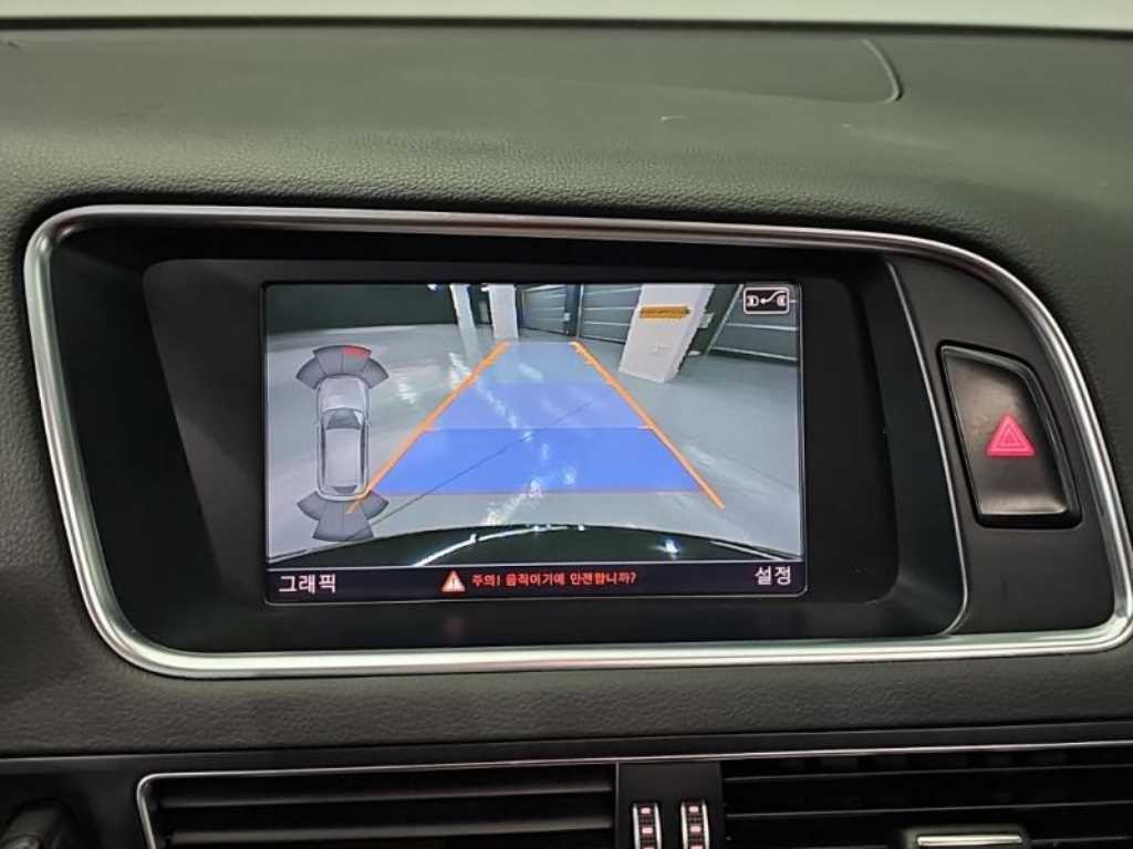 아우디 Q5 3.0 TDI 콰트로 다이나믹 이미지 11