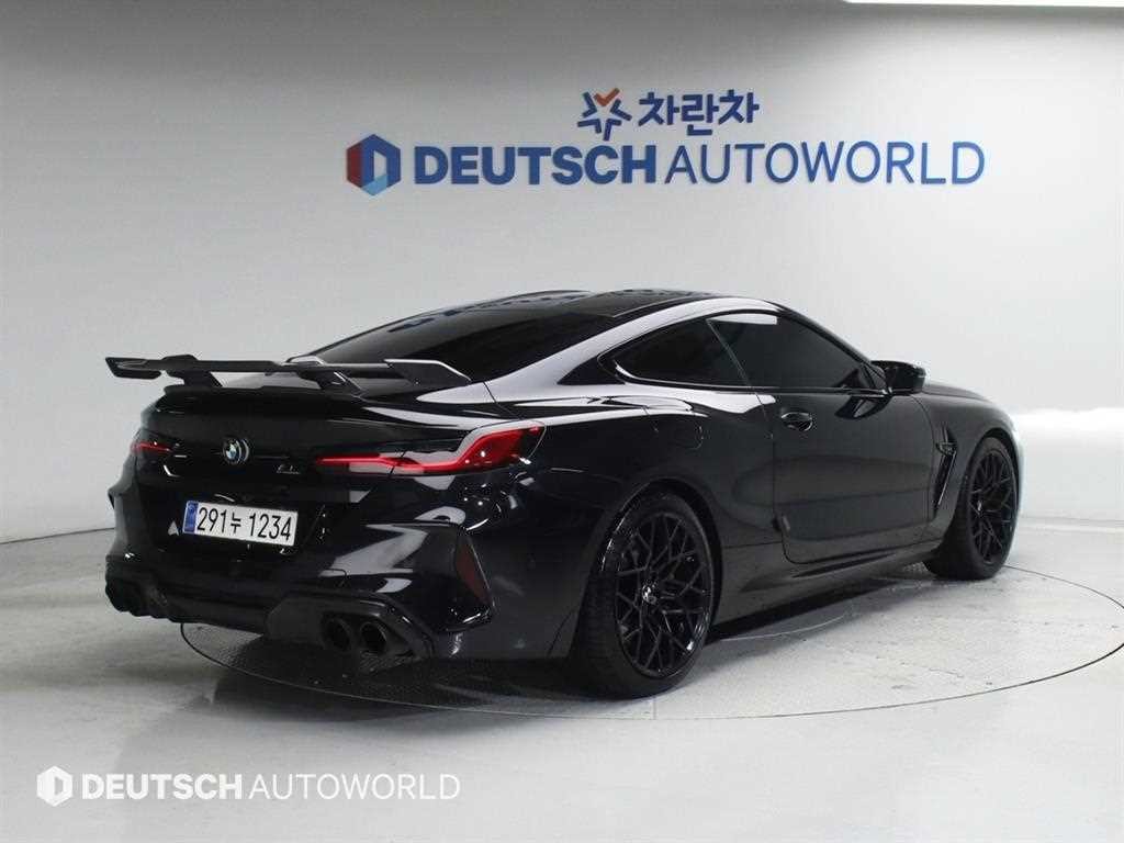 BMW 8시리즈 M8 4.4 쿠페 컴페티션 이미지 2