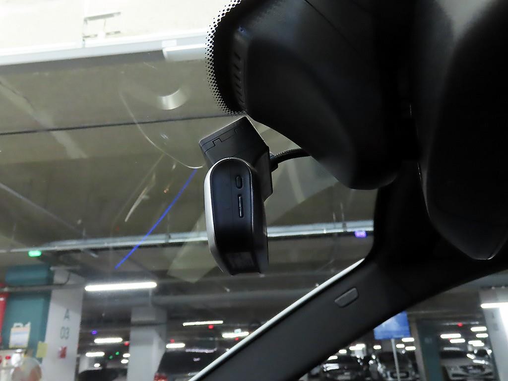 BMW 5시리즈 5시리즈 (G30) 530i xDrive M 스포츠 플러스 이미지 13