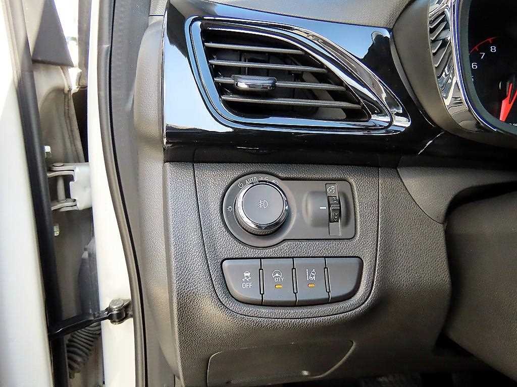 쉐보레 스파크 더 넥스트 스파크 LTZ C-TECH 이미지 12