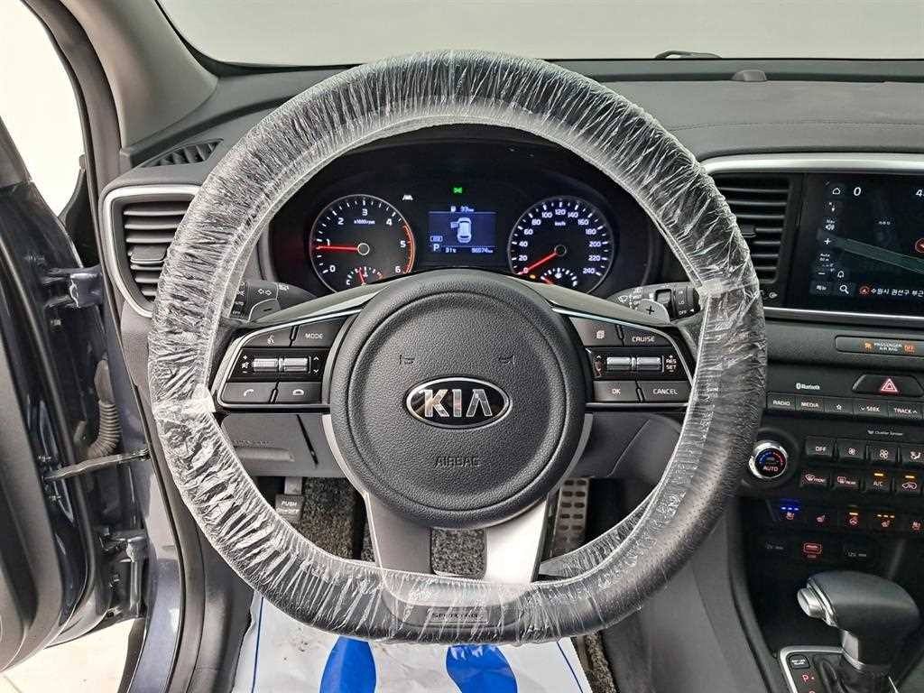 기아 스포티지 스포티지 더 볼드 2.0 디젤 2WD 프레스티지 이미지 8