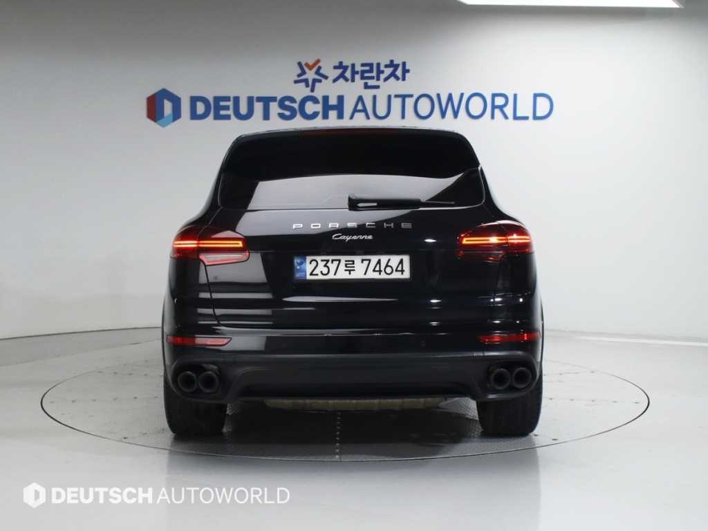포르쉐 카이엔 뉴 카이엔 3.0 디젤 플래티넘 에디션 이미지 4