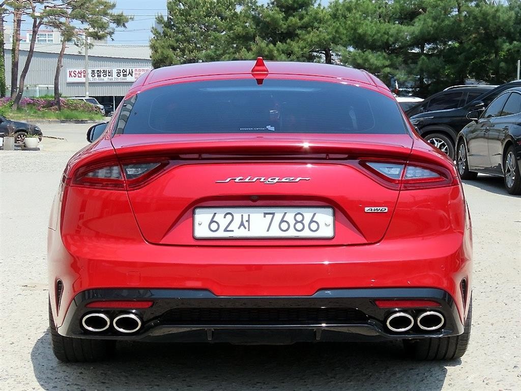기아 스팅어 가솔린 2.0 터보 AWD 플래티넘 이미지 4