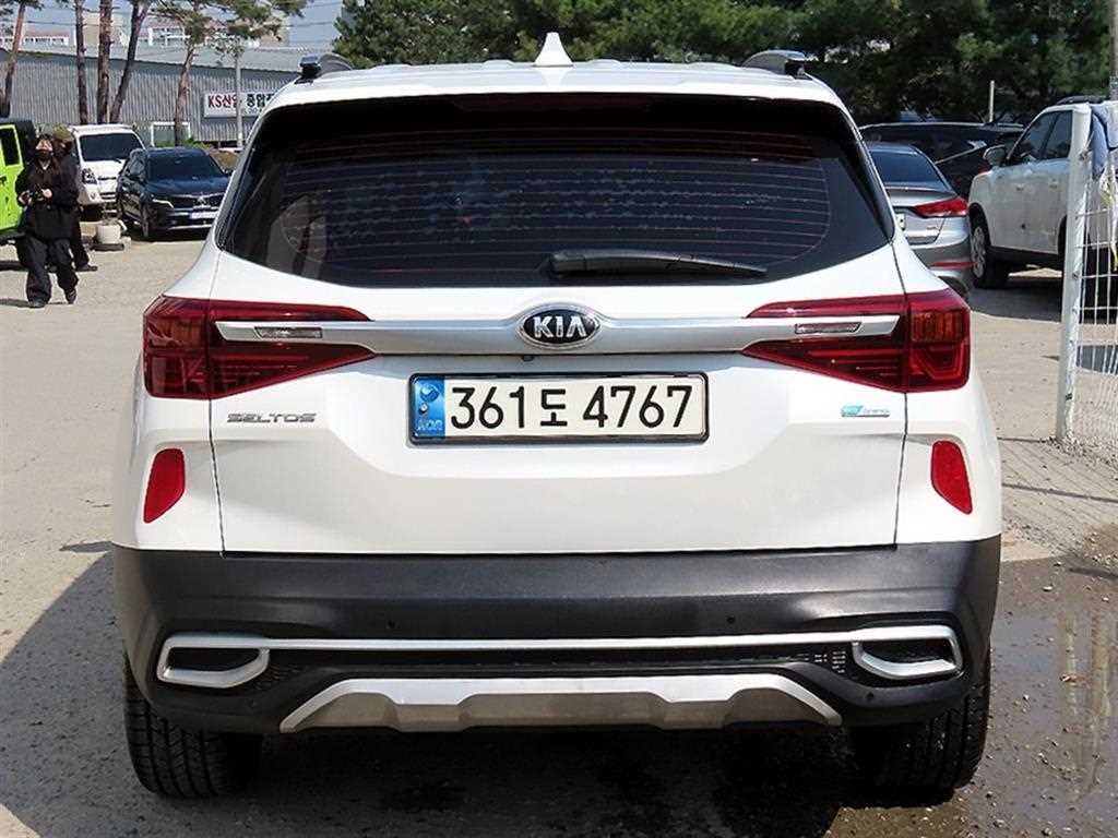기아 셀토스 디젤 1.6 2WD 노블레스 이미지 4