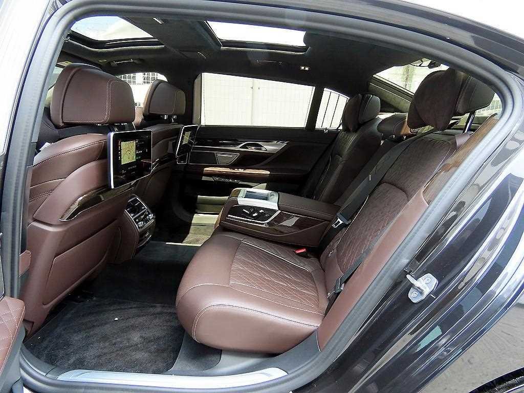 BMW 7시리즈 7시리즈 (G11) 740Ld xDrive 디자인 퓨어 엑설런스 이미지 6