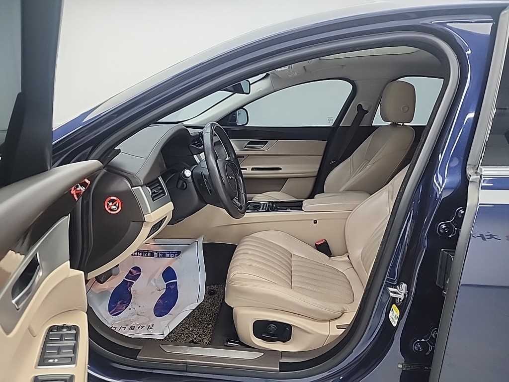재규어 XF XF(X260) 2.0D 프레스티지 AWD 이미지 11