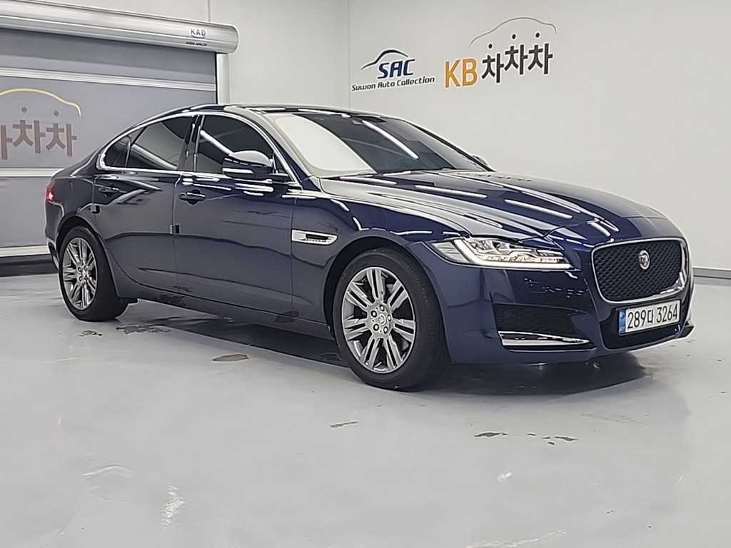 재규어 XF XF(X260) 2.0D 프레스티지 AWD 이미지 5