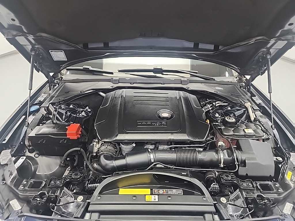 재규어 XF XF(X260) 2.0D 프레스티지 AWD 이미지 6