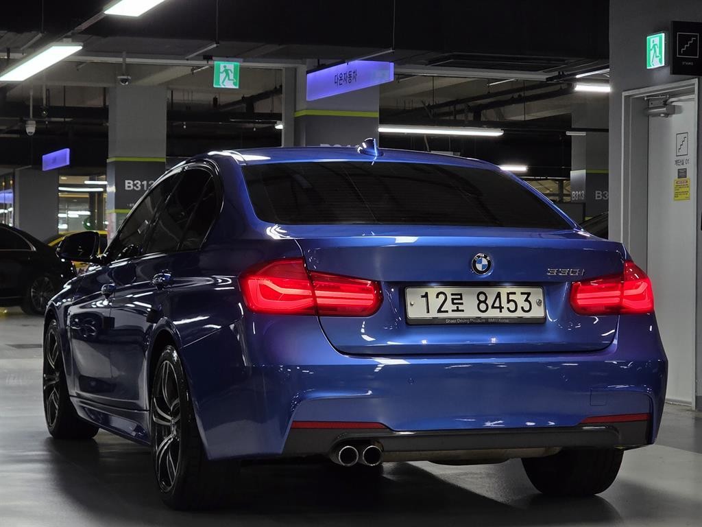 BMW 3시리즈 3시리즈 (F30) 330i M 스포츠 이미지 4