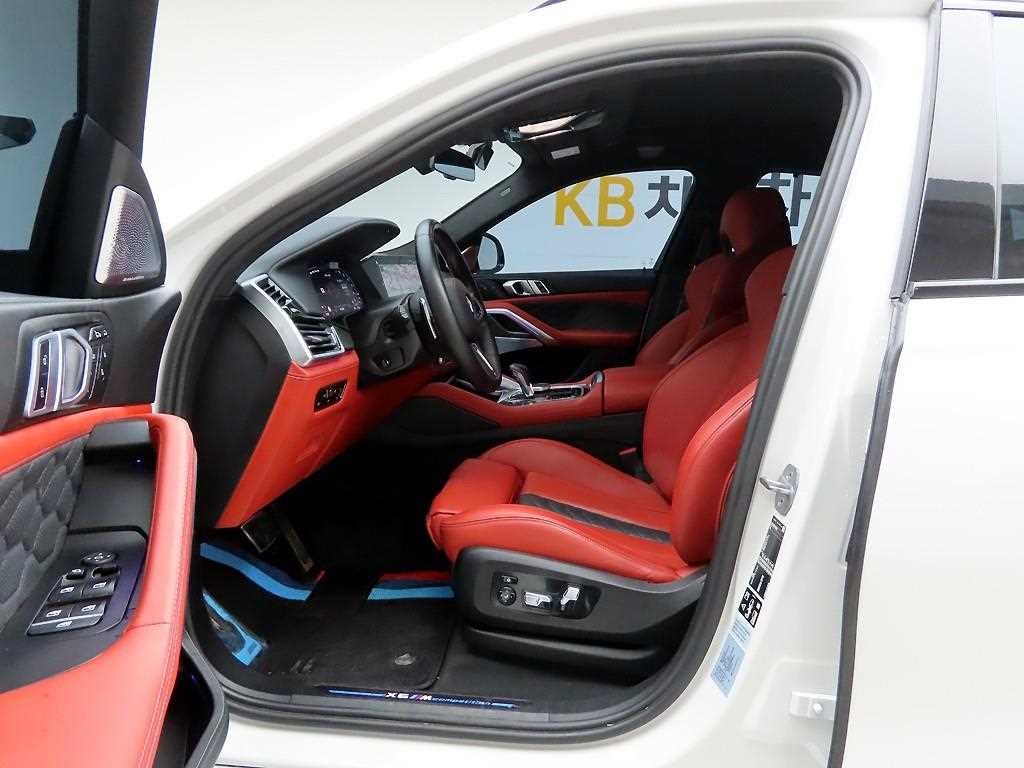 BMW X6M X6M (F96) 4.4 컴페티션 이미지 12