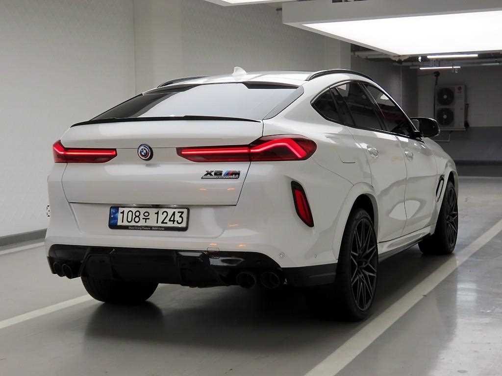 BMW X6M X6M (F96) 4.4 컴페티션 이미지 4