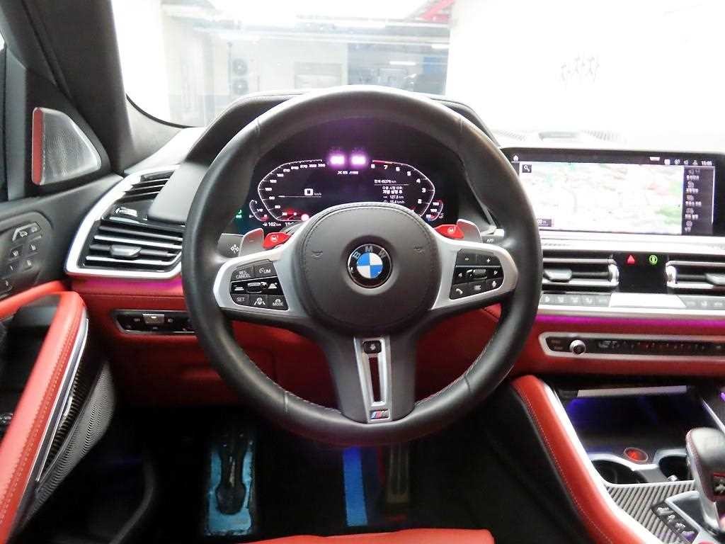 BMW X6M X6M (F96) 4.4 컴페티션 이미지 6
