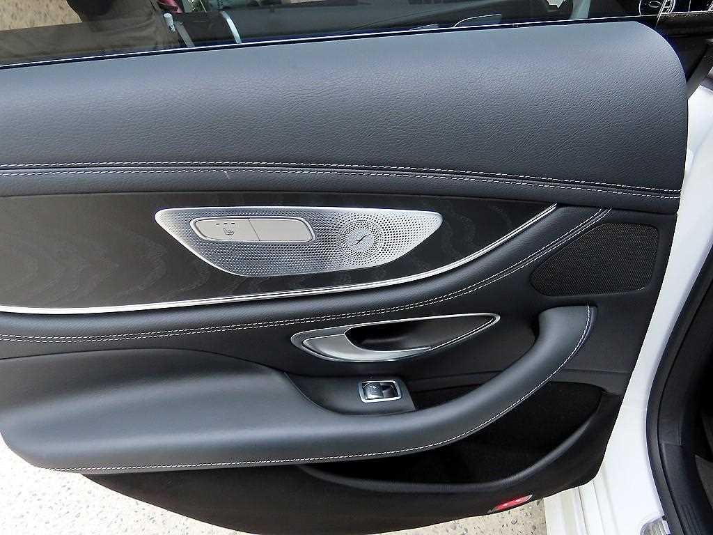 벤츠 CLS 클래스 CLS클래스 C257 CLS 300d 4MATIC 이미지 15