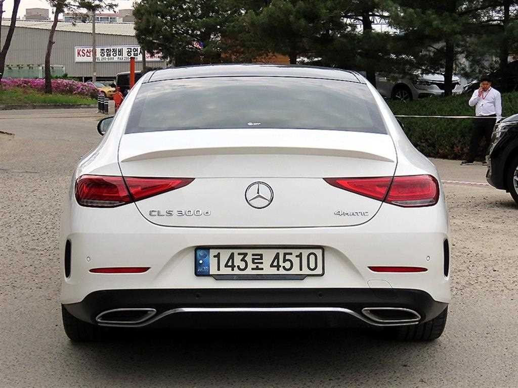 벤츠 CLS 클래스 CLS클래스 C257 CLS 300d 4MATIC 이미지 4