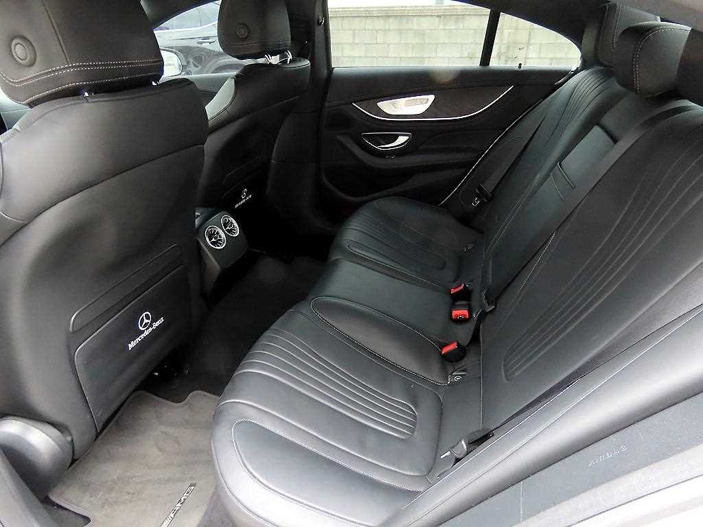 벤츠 CLS 클래스 CLS클래스 C257 CLS 300d 4MATIC 이미지 6