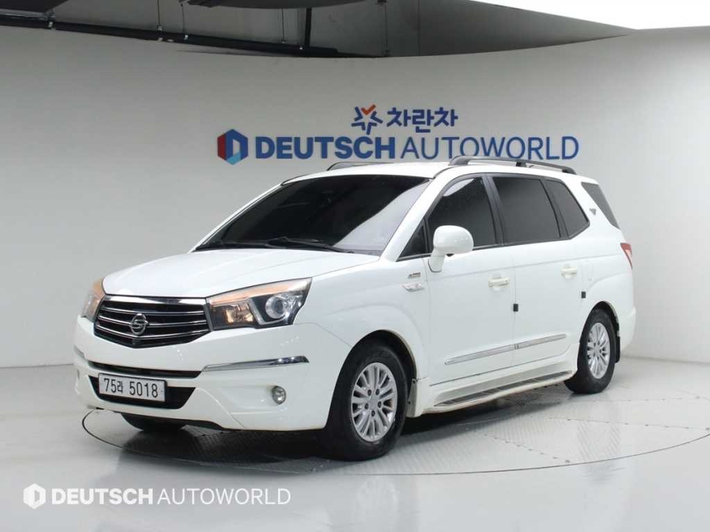 KG모빌리티(쌍용) 코란도 코란도투리스모 4WD GT 11인승 이미지 1