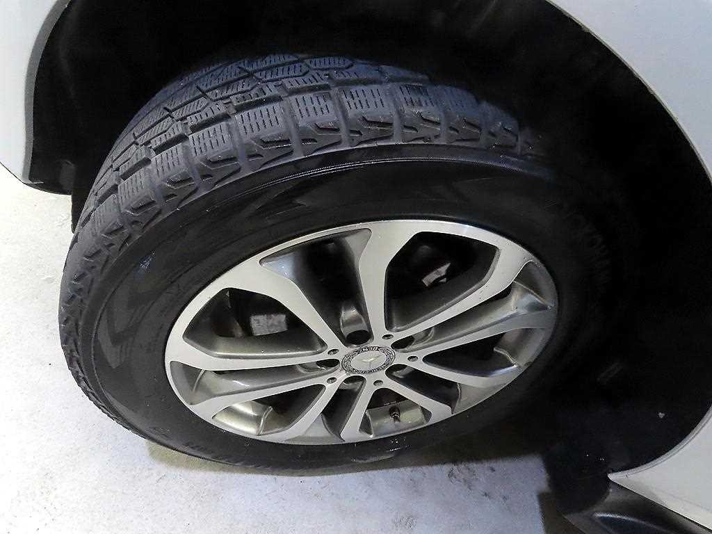 벤츠 GLE 클래스 GLE 클래스 W166 GLE 250 d 4MATIC 이미지 18
