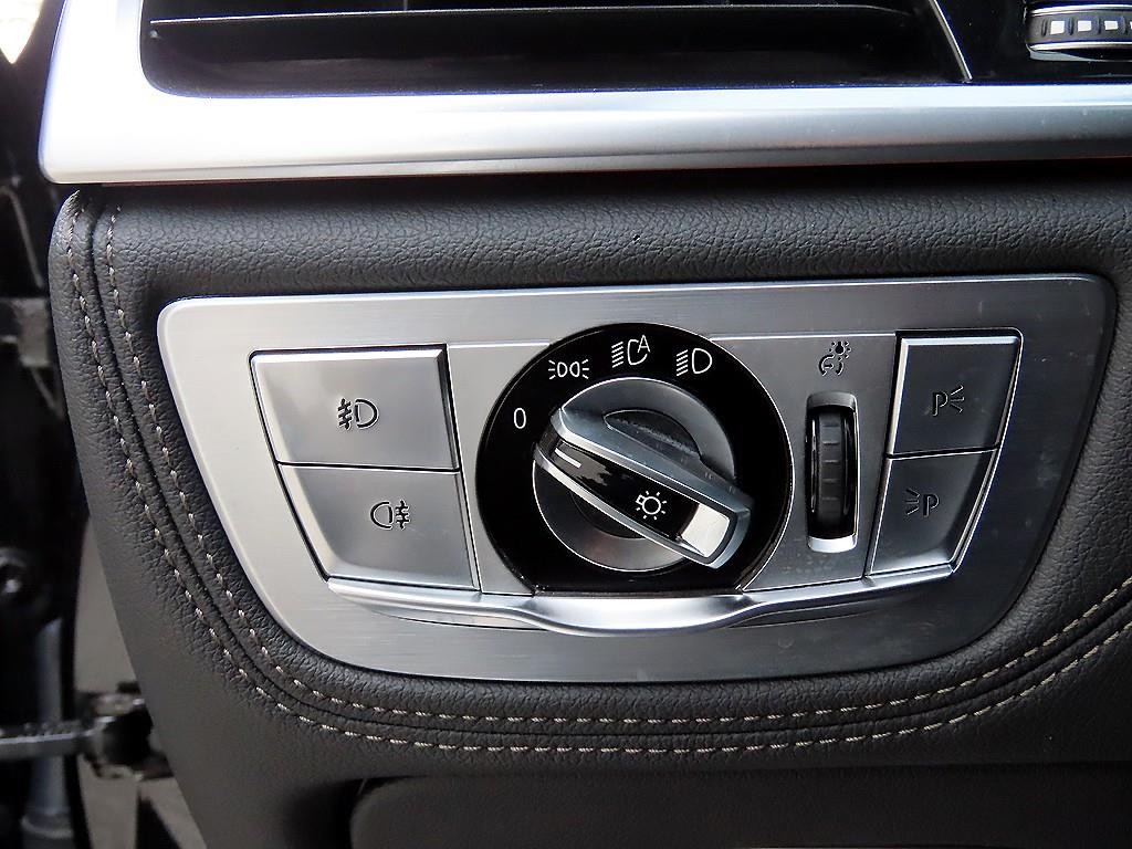 BMW 7시리즈 7시리즈 (G11) 730Ld xDrive 이미지 13