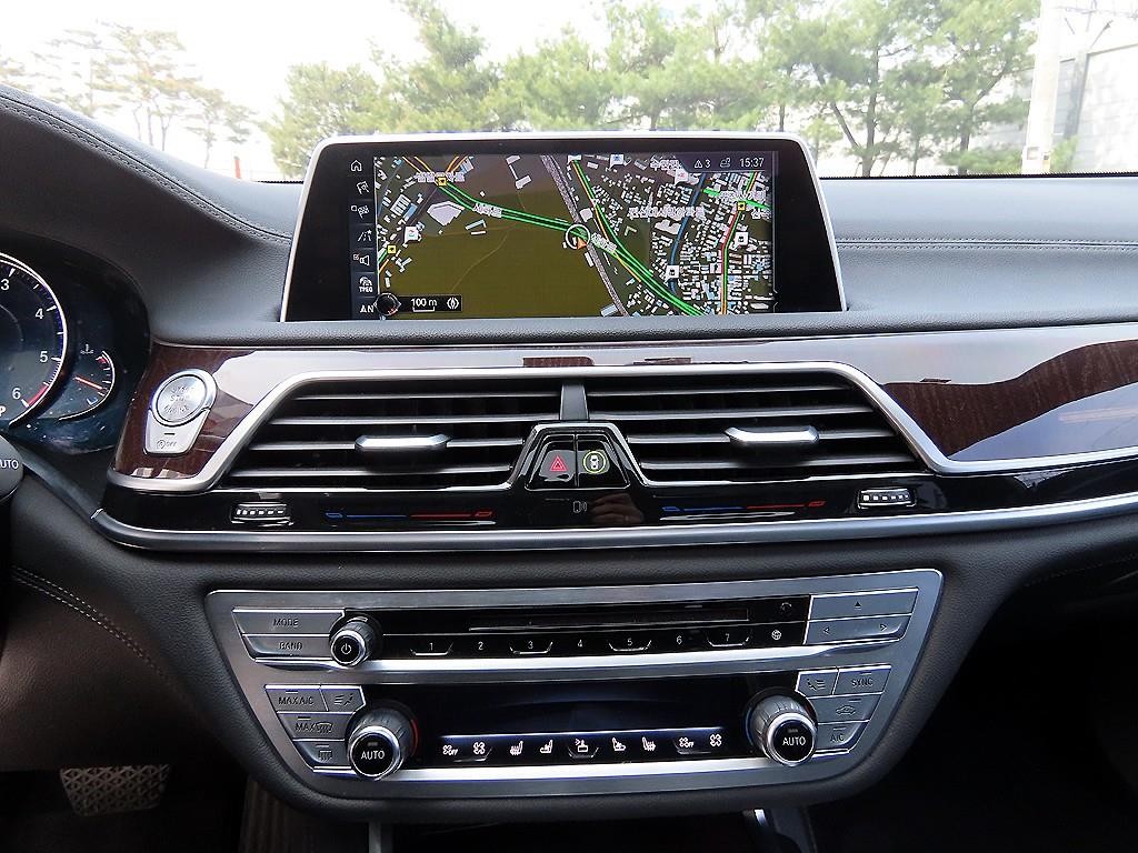BMW 7시리즈 7시리즈 (G11) 730Ld xDrive 이미지 15