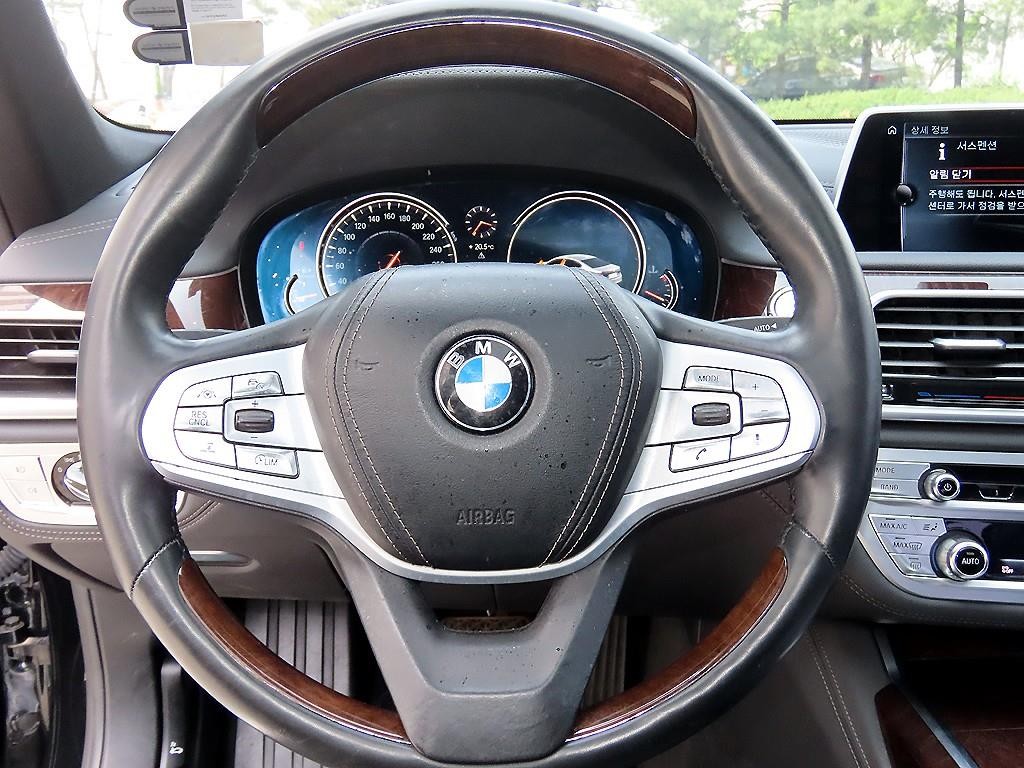 BMW 7시리즈 7시리즈 (G11) 730Ld xDrive 이미지 8