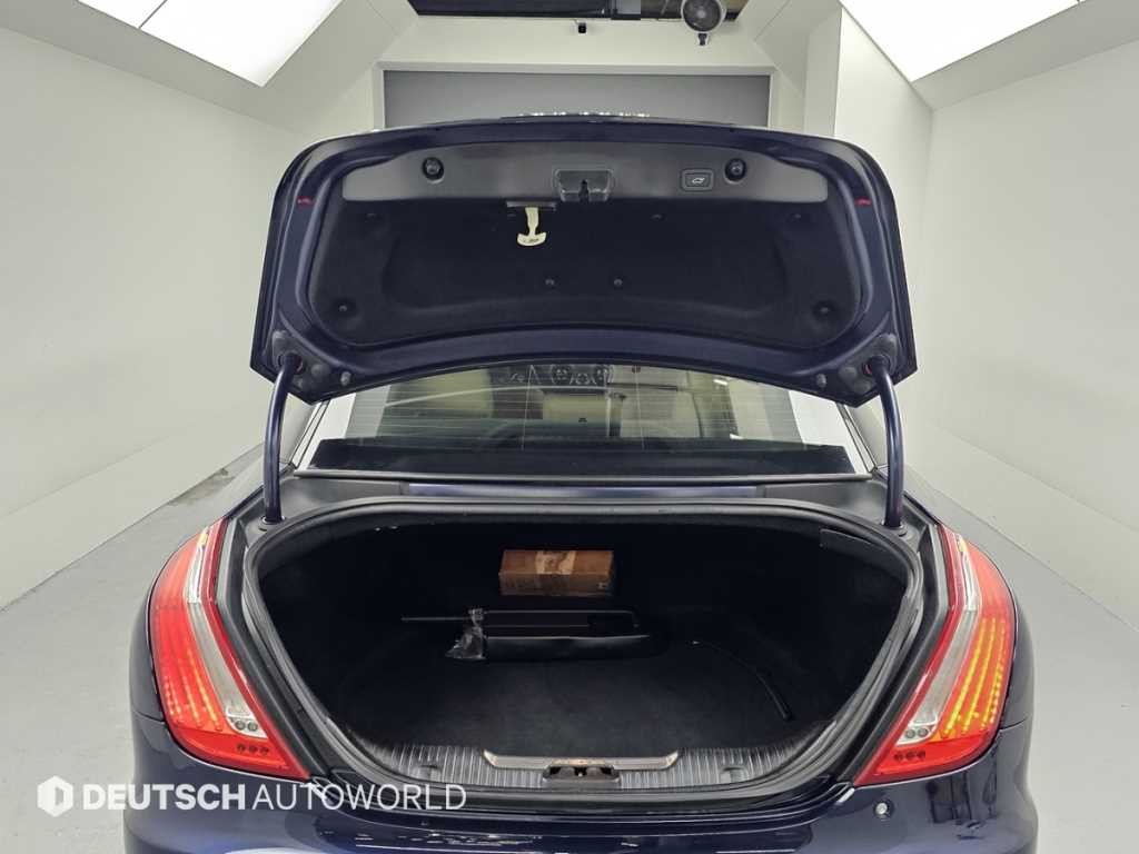 재규어 XJ XJ (X351) 3.0D 프리미엄 럭셔리 SWB 이미지 19