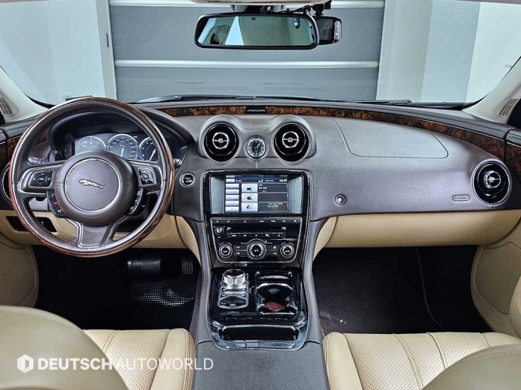 재규어 XJ XJ (X351) 3.0D 프리미엄 럭셔리 SWB 이미지 7