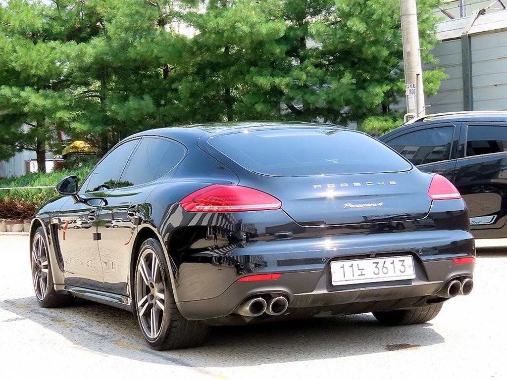 포르쉐 파나메라 3.6 AWD 이미지 3