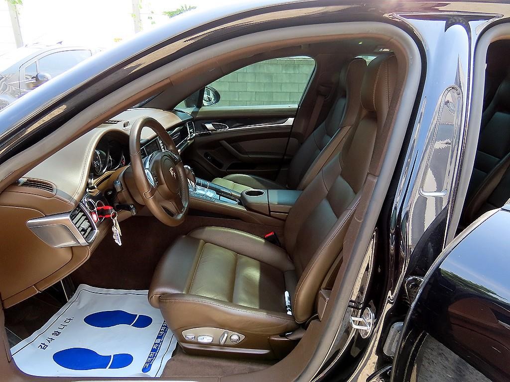 포르쉐 파나메라 3.6 AWD 이미지 5
