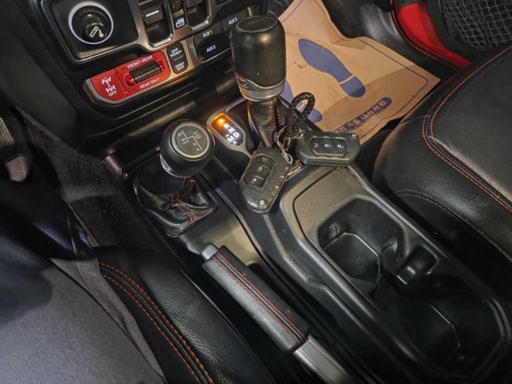 지프 글래디에이터 3.6 루비콘 4WD 이미지 18