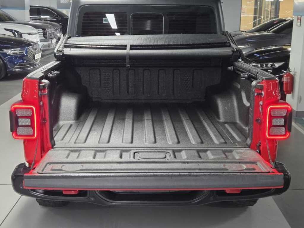 지프 글래디에이터 3.6 루비콘 4WD 이미지 6