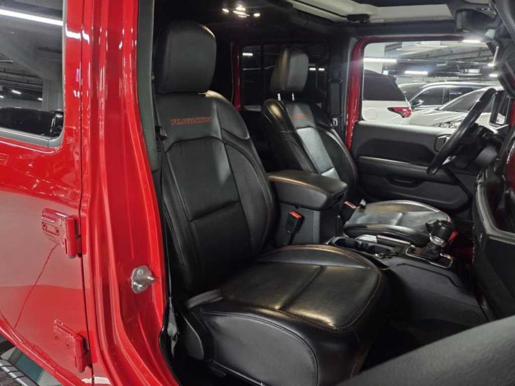 지프 글래디에이터 3.6 루비콘 4WD 이미지 9